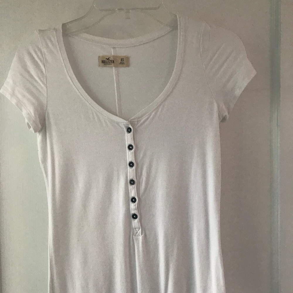 HOLLISTER HENLEY